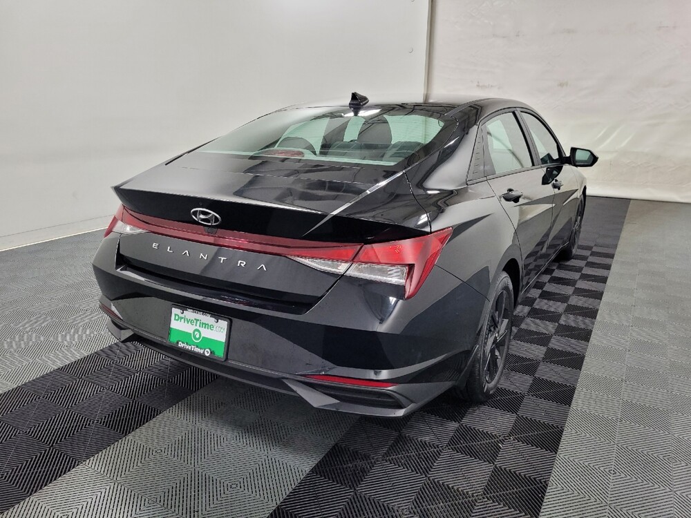 2023 Hyundai Elantra in Langhorne, PA 19047 - 18143307 9