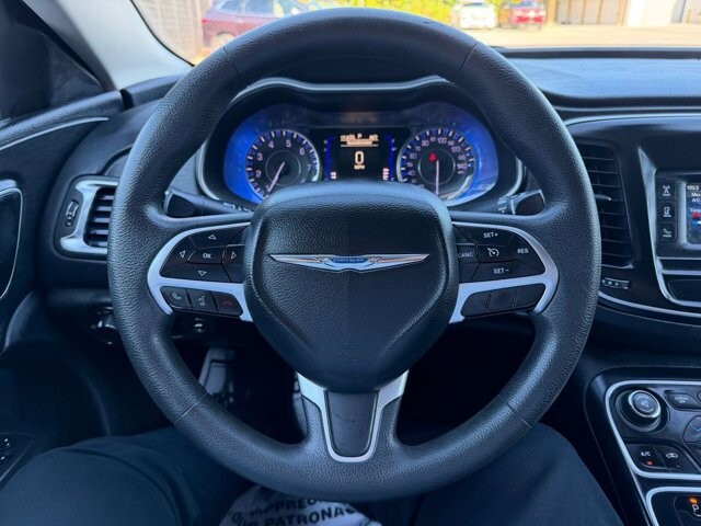 2016 Chrysler 200 in Knoxville, TN 37920 - 18143312 18
