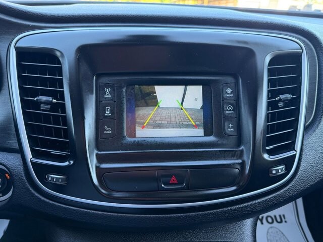 2016 Chrysler 200 in Knoxville, TN 37920 - 18143312 23