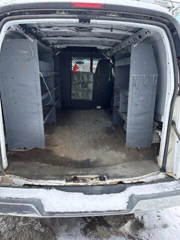2011 Chevrolet Express 2500 in Blauvelt, NY 10913 - 18143316 17