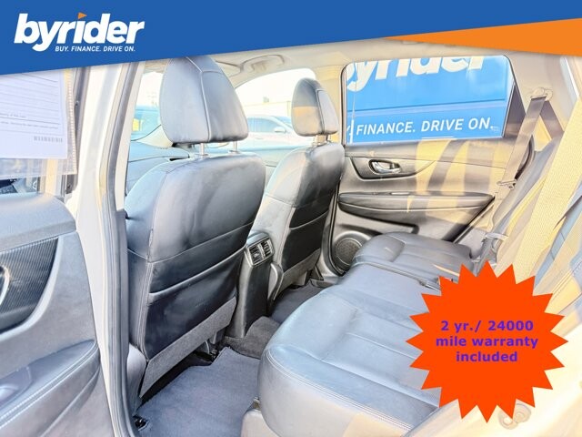 2017 Nissan Rogue in Conway, AR 72032 - 18143317 9