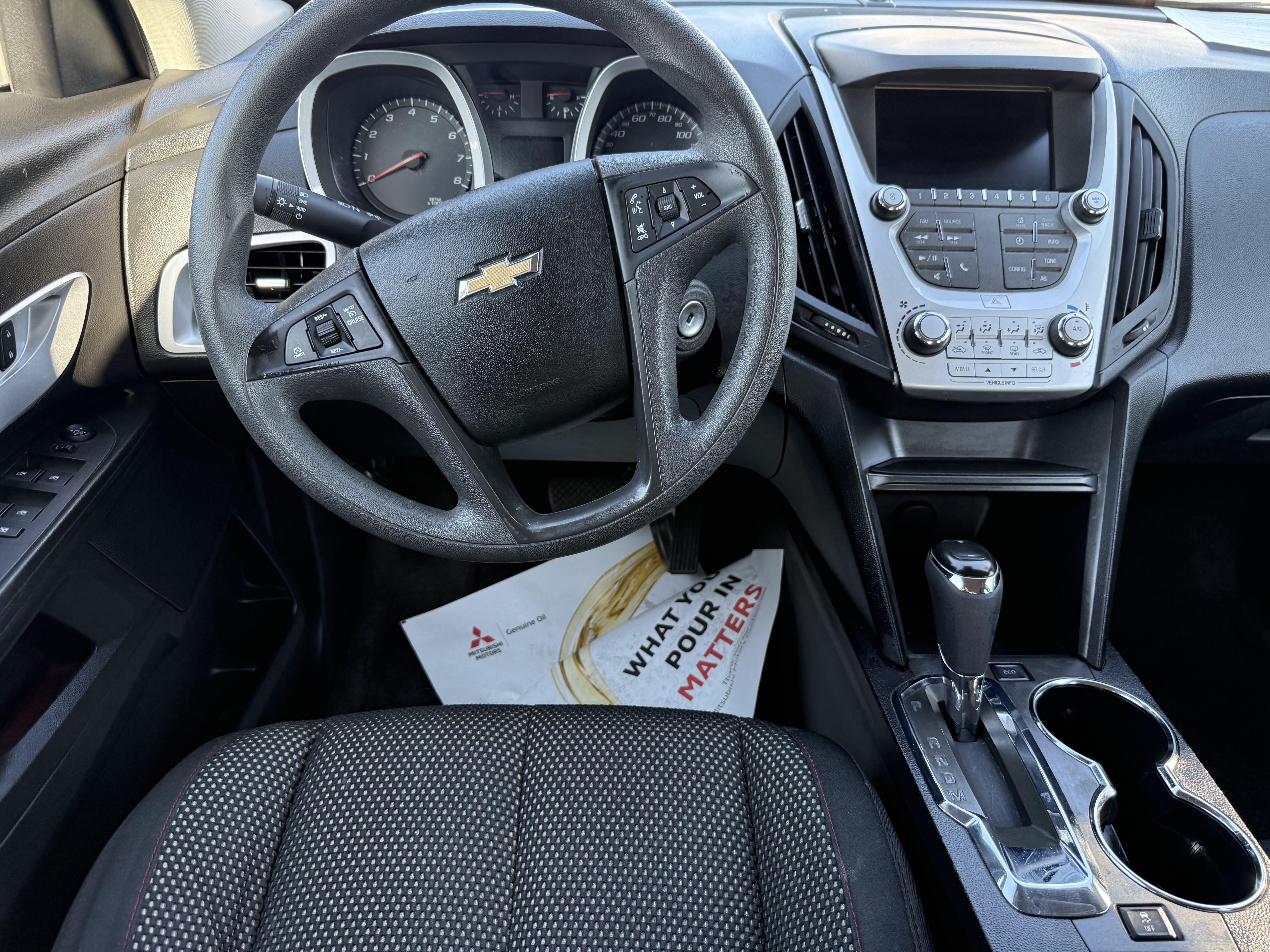 2016 Chevrolet Equinox in Phoenix, AZ 85022 - 18143320 7