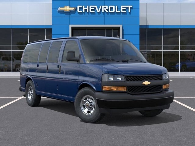 2026 Chevrolet Express 2500 in Burlington, WI 53105 - 18143327 8