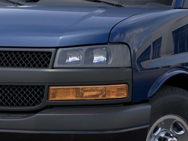 2026 Chevrolet Express 2500 in Burlington, WI 53105 - 18143327 12