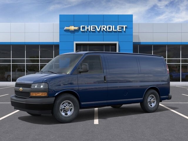 2026 Chevrolet Express 2500 in Burlington, WI 53105 - 18143327 2