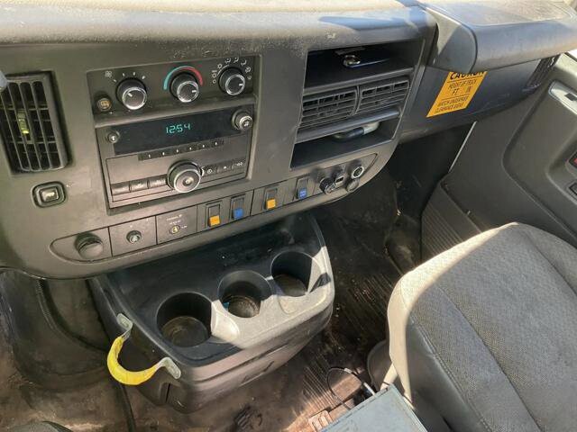 2013 Chevrolet Express 3500 in Blauvelt, NY 10913 - 18143344 12