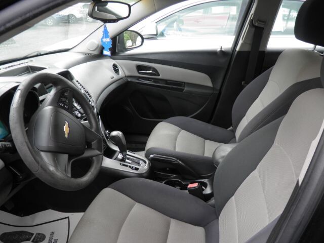 2012 Chevrolet Cruze in Barton, MD 21521 - 18143346 2