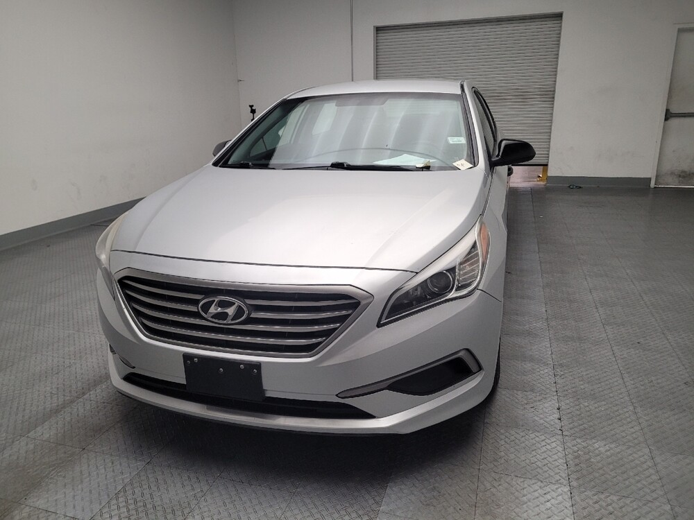 2016 Hyundai Sonata in Sacramento, CA 95821 - 18143355 15
