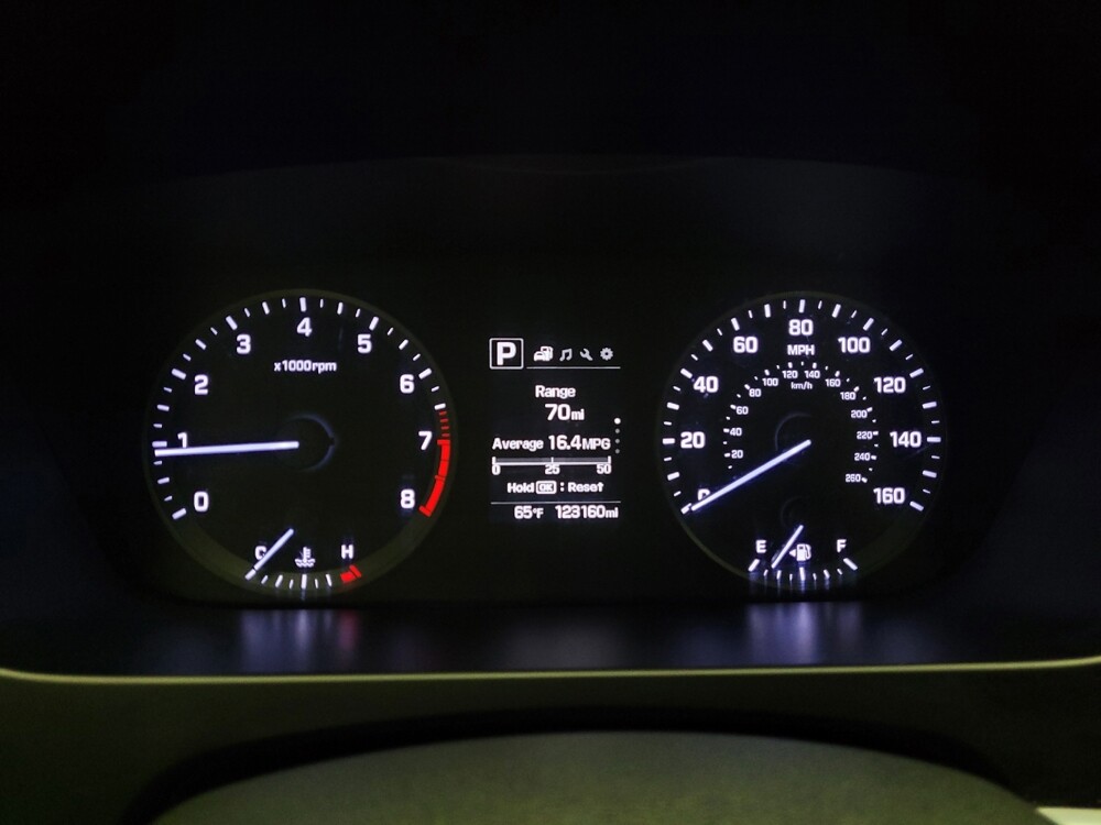 2016 Hyundai Sonata in Sacramento, CA 95821 - 18143355 23