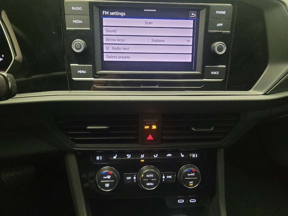 2024 Volkswagen Jetta in Torrance, CA 90504 - 18143358 25