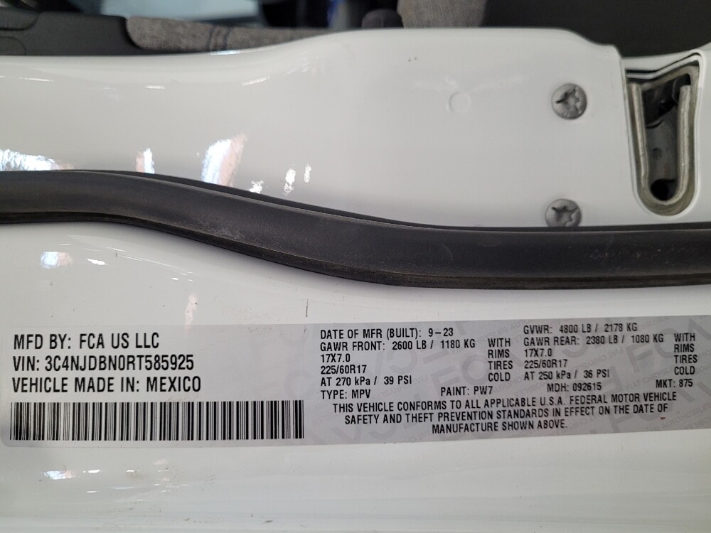 2024 Jeep Compass in Downey, CA 90241 - 18143362 33