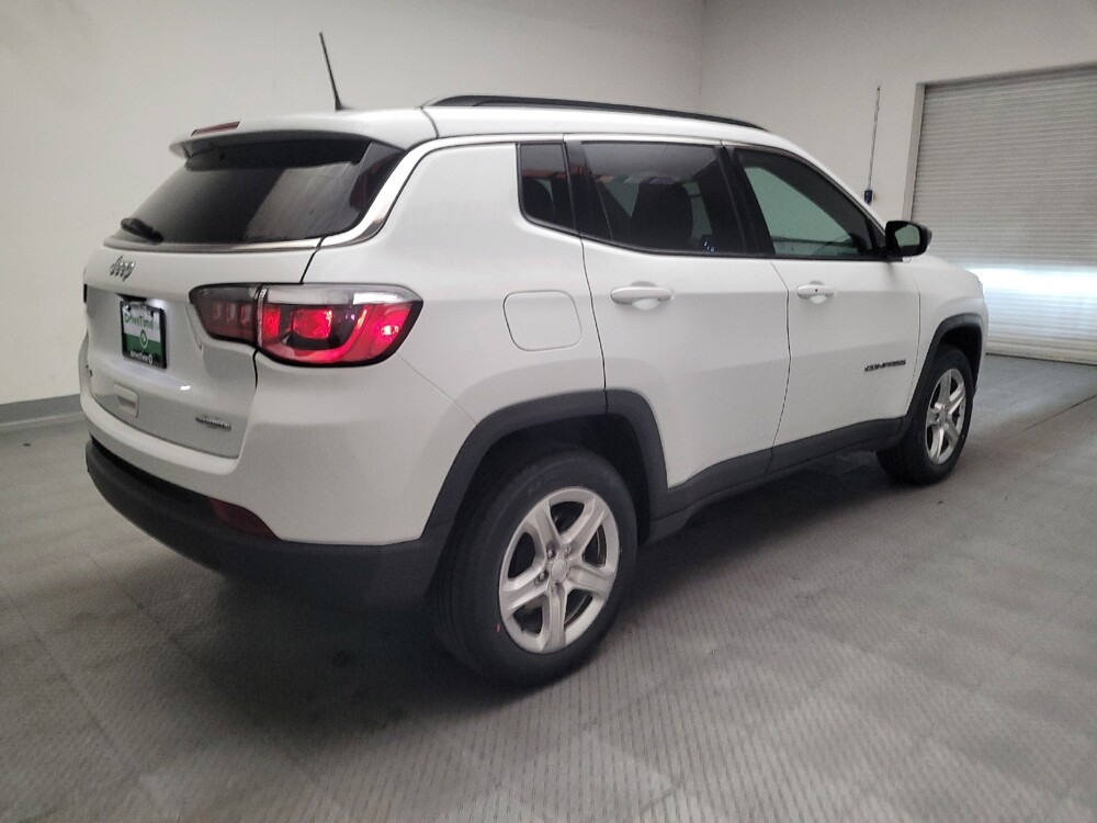 2024 Jeep Compass in Downey, CA 90241 - 18143362 9