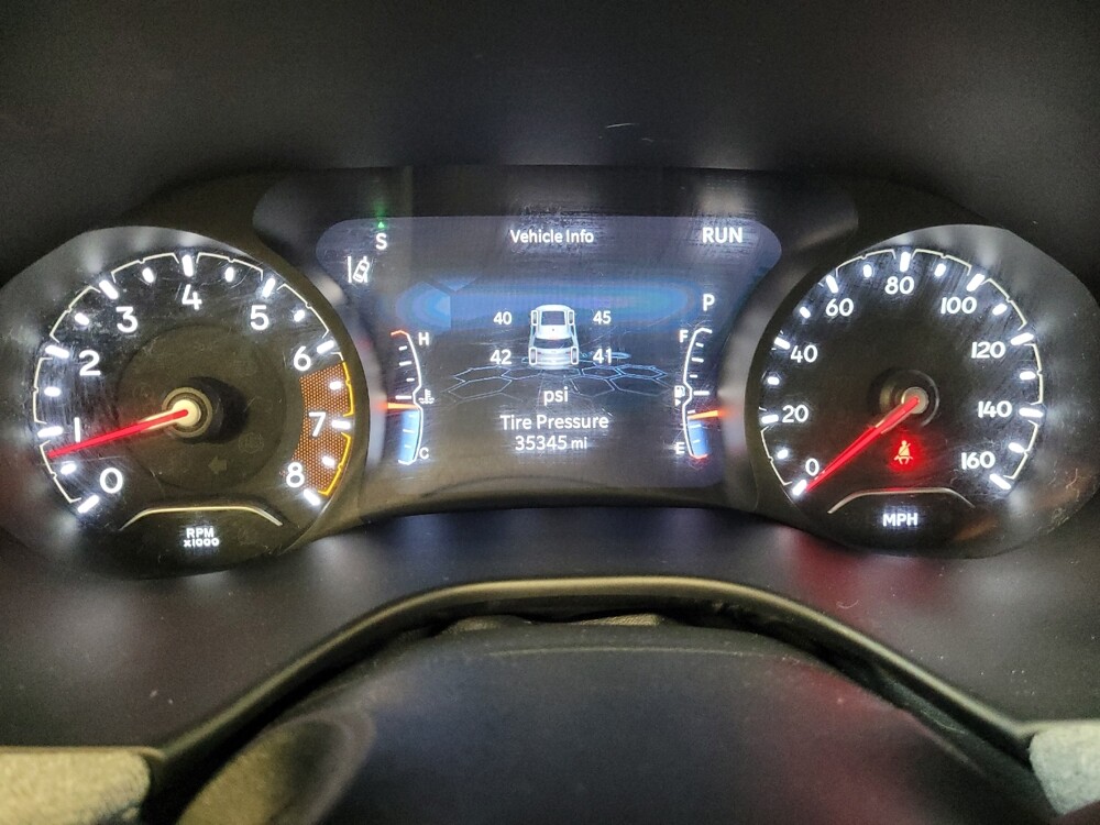 2024 Jeep Compass in Downey, CA 90241 - 18143362 23