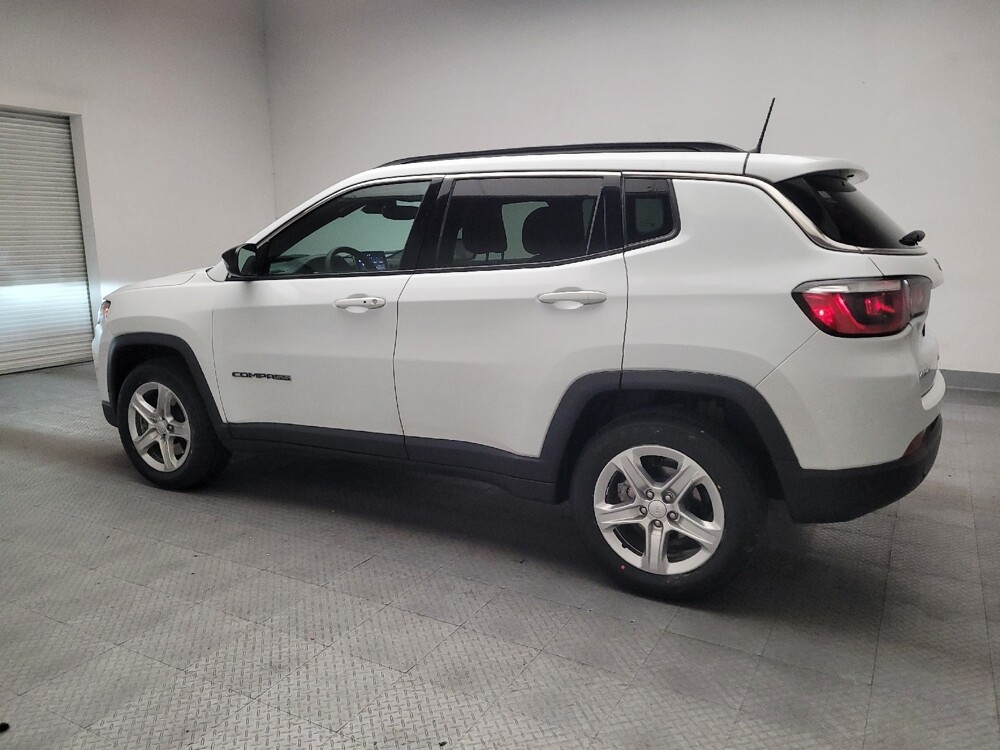 2024 Jeep Compass in Downey, CA 90241 - 18143362 3