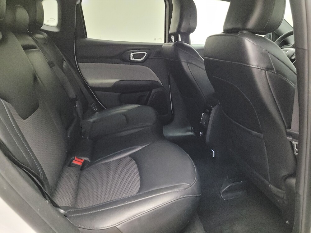 2024 Jeep Compass in Downey, CA 90241 - 18143362 19