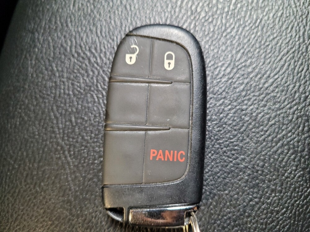 2024 Jeep Compass in Downey, CA 90241 - 18143362 32