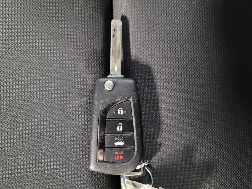 2024 Toyota Corolla in Downey, CA 90241 - 18143364 32