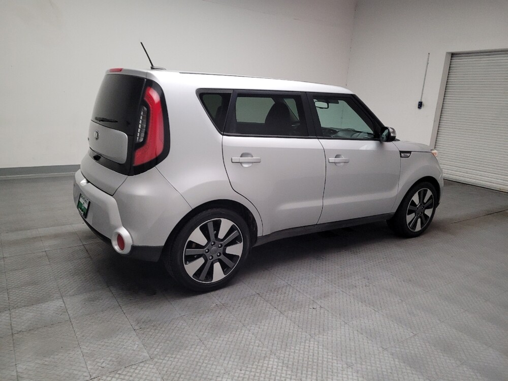 2015 Kia Soul in Riverside, CA 92504 - 18143368 10