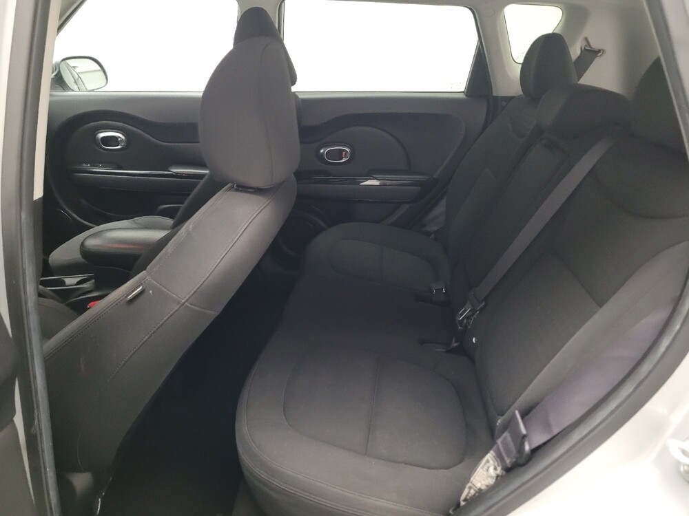 2015 Kia Soul in Riverside, CA 92504 - 18143368 18