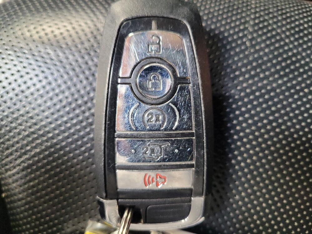 2020 Lincoln Corsair in Sacramento, CA 95821 - 18143369 32