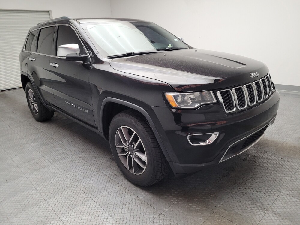 2020 Jeep Grand Cherokee in Riverside, CA 92504 - 18143374 13
