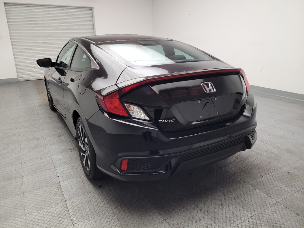 2017 Honda Civic in Downey, CA 90241 - 18143378 6