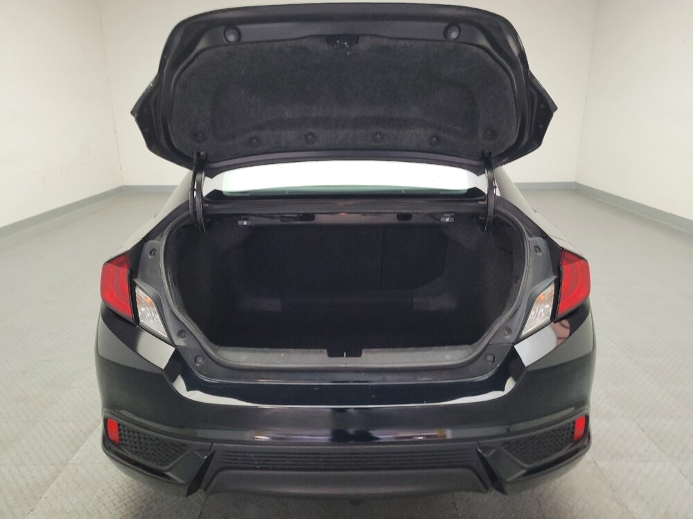 2017 Honda Civic in Downey, CA 90241 - 18143378 29