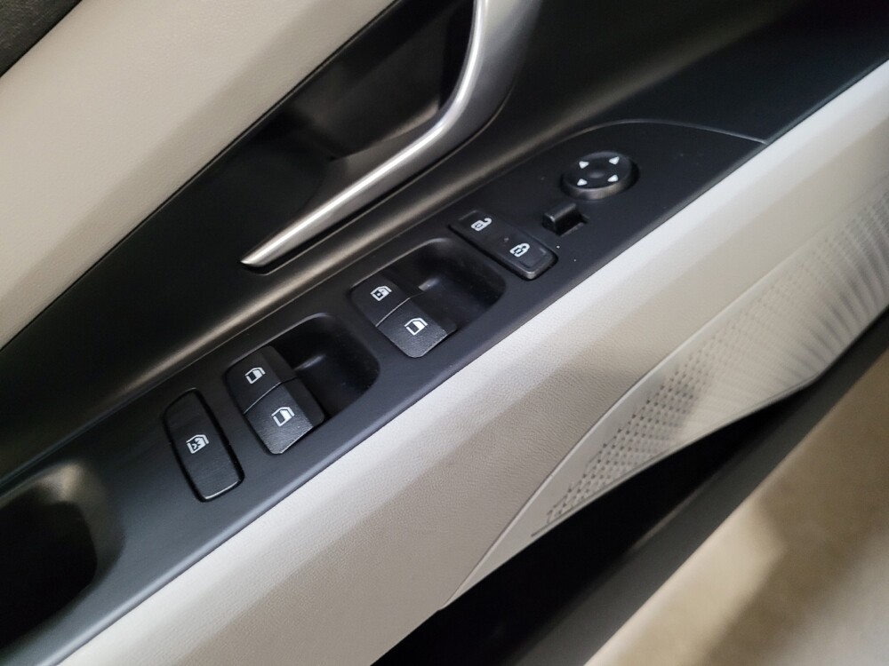 2023 Hyundai Elantra in Downey, CA 90241 - 18143379 27