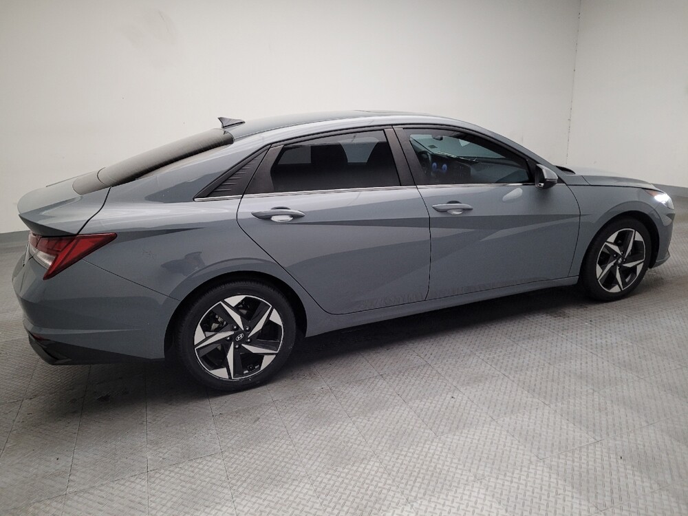 2023 Hyundai Elantra in Downey, CA 90241 - 18143379 10