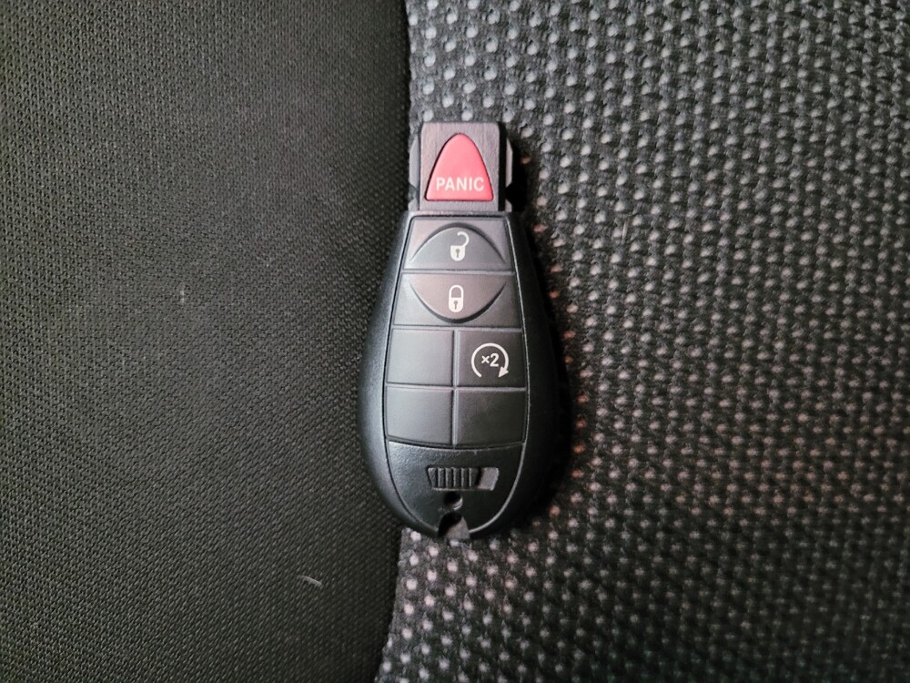 2019 Jeep Cherokee in Sacramento, CA 95821 - 18143380 32