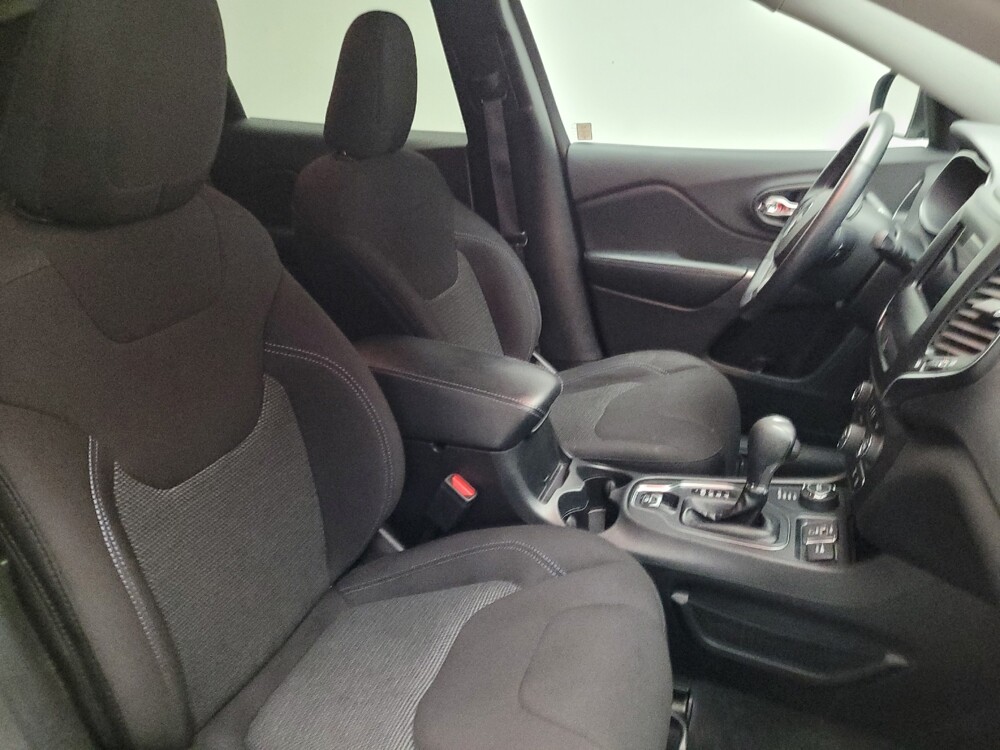 2019 Jeep Cherokee in Sacramento, CA 95821 - 18143380 21