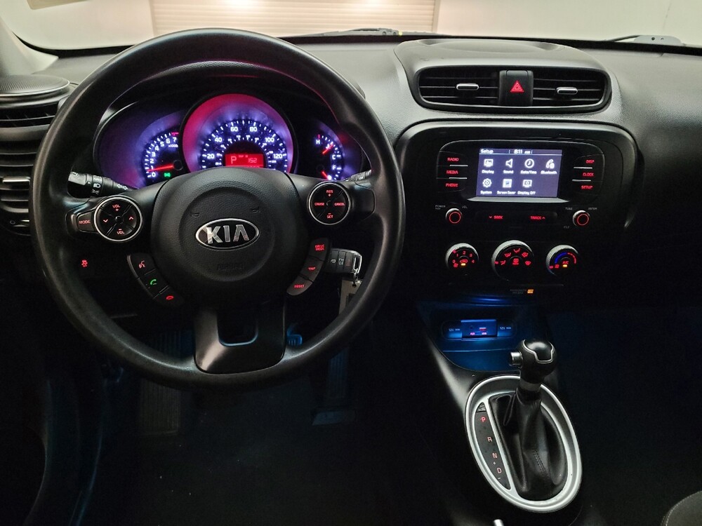 2019 Kia Soul in Downey, CA 90241 - 18143381 22