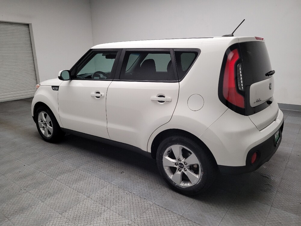 2019 Kia Soul in Downey, CA 90241 - 18143381 3