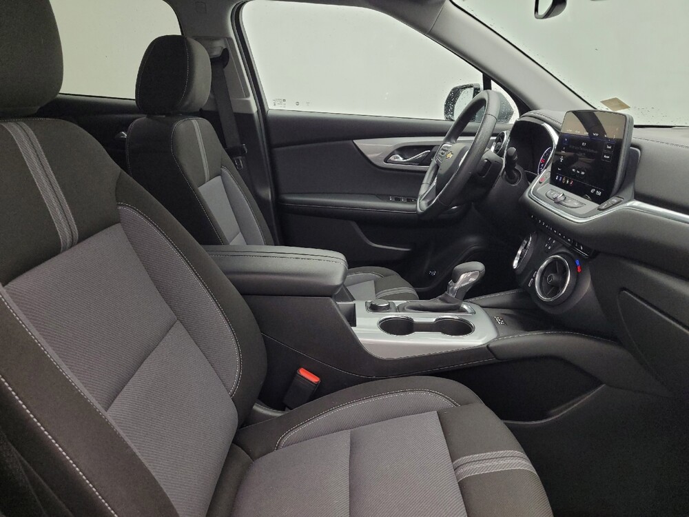 2024 Chevrolet Blazer in Wilmington, NC 28405 - 18143384 21