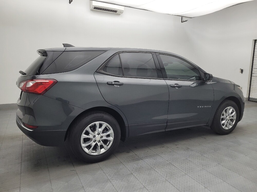 2018 Chevrolet Equinox in Salem, VA 24153 - 18143385 10