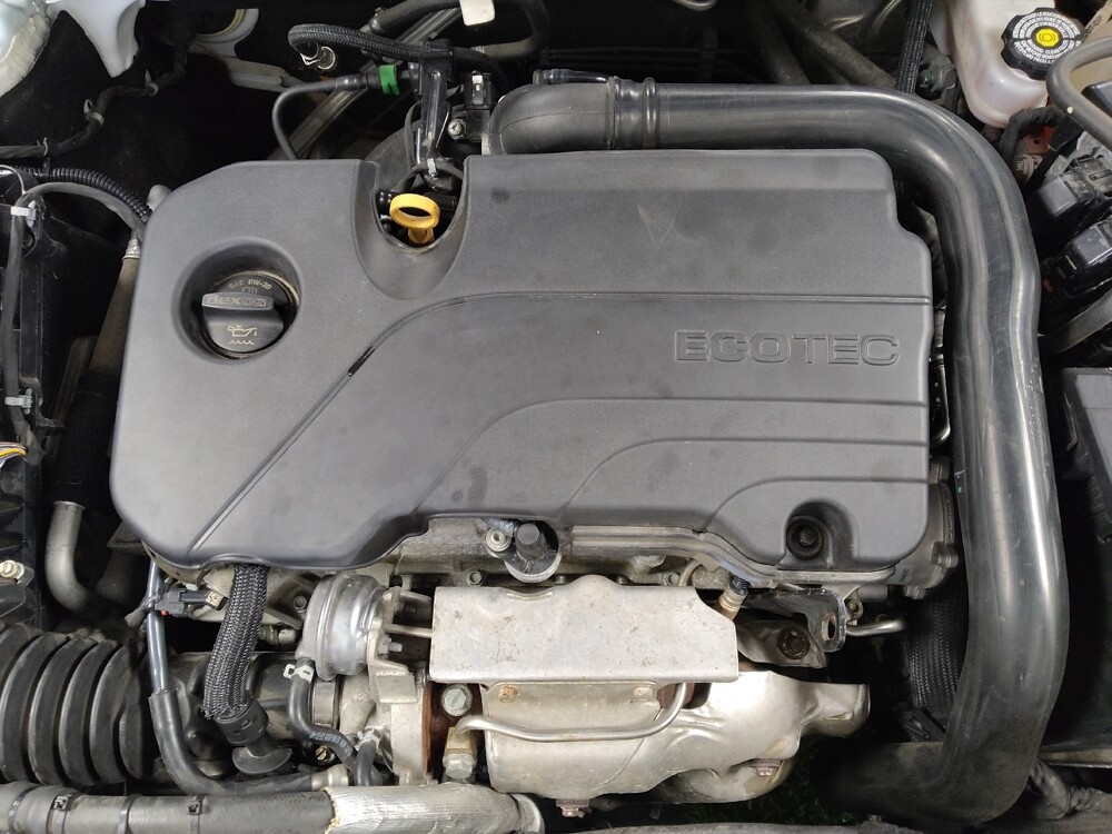2020 Chevrolet Malibu in Macon, GA 31210 - 18143386 30