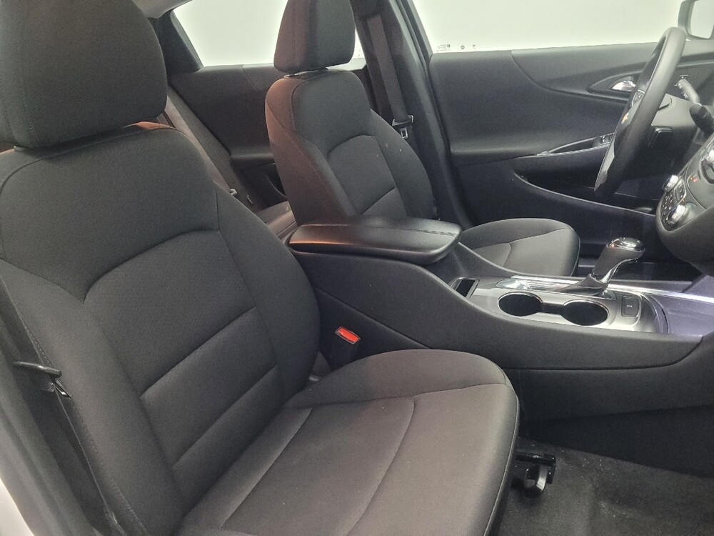 2020 Chevrolet Malibu in Macon, GA 31210 - 18143386 21