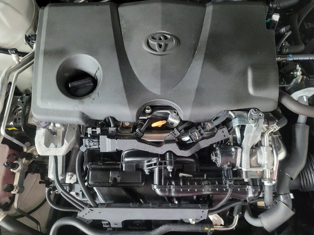 2020 Toyota Camry in Marietta, GA 30062 - 18143389 30