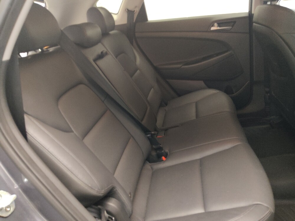 2016 Hyundai Tucson in Stone Mountain, GA 30083 - 18143393 19