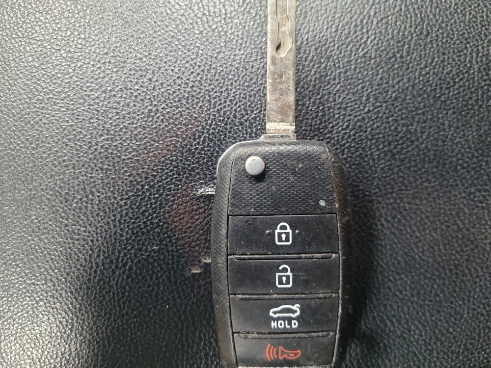 2019 Kia Optima in Pelham, AL 35124 - 18143403 32