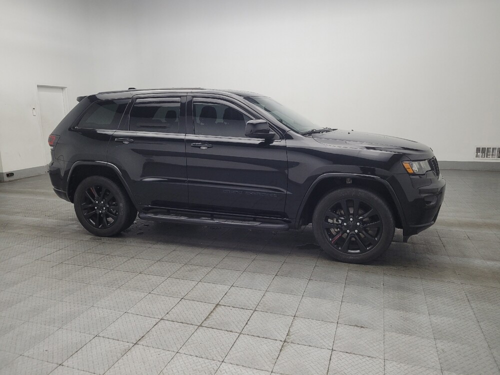 2017 Jeep Grand Cherokee in Conyers, GA 30094 - 18143404 11