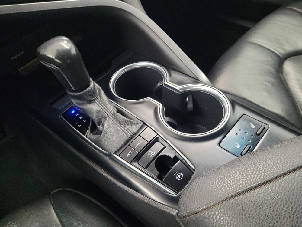 2020 Toyota Camry in Tyler, TX 75701 - 18143411 26