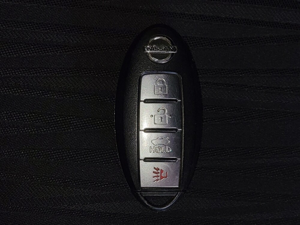 2016 Nissan Sentra in Orlando, FL 32808 - 18143413 32