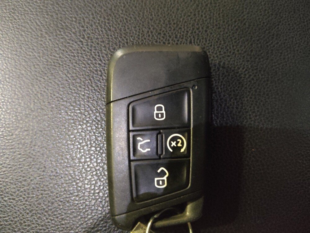 2022 Volkswagen Atlas in Tulsa, OK 74145 - 18143417 32