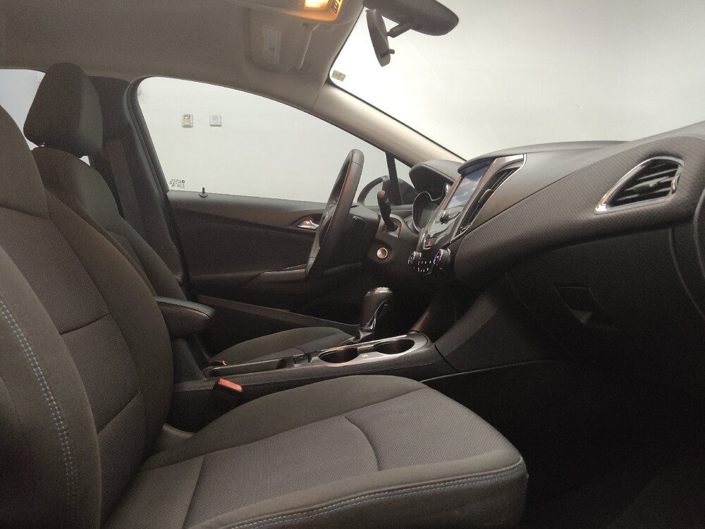 2017 Chevrolet Cruze in Lewisville, TX 75067 - 18143420 21