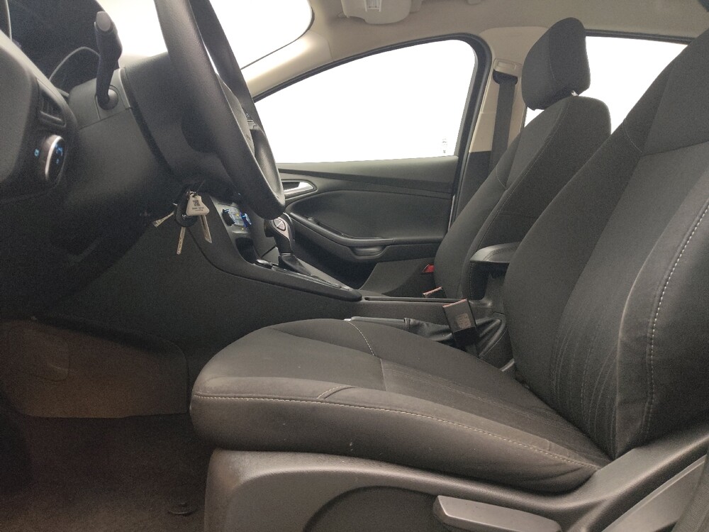 2016 Ford Focus in Lewisville, TX 75067 - 18143424 17