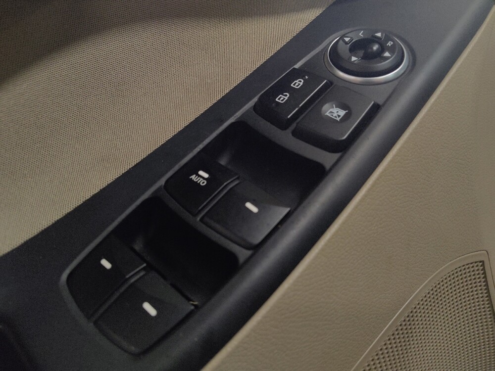 2016 Hyundai Elantra in Lewisville, TX 75067 - 18143425 27