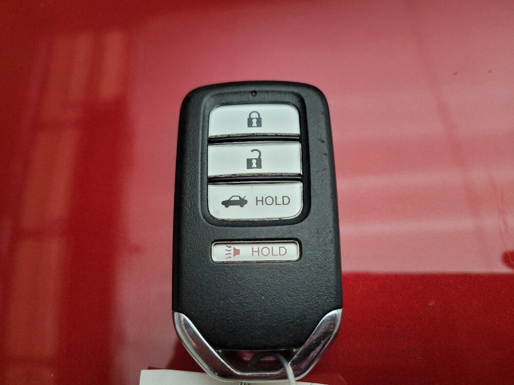 2018 Honda Accord in Riverside, CA 92504 - 18143426 32