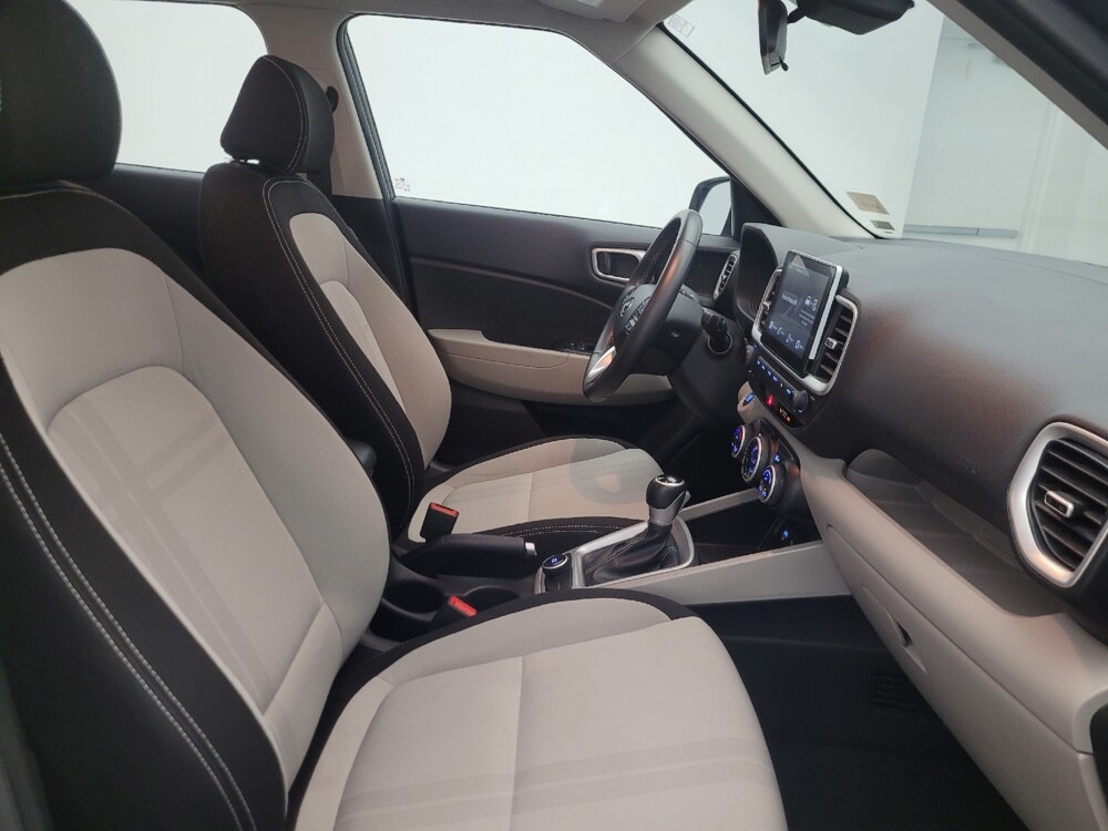 2025 Hyundai Venue in Tucson, AZ 85705 - 18143428 21