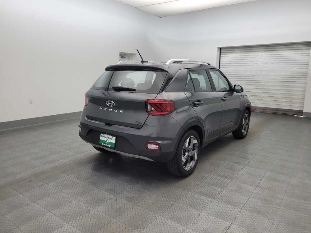 2025 Hyundai Venue in Tucson, AZ 85705 - 18143428 9